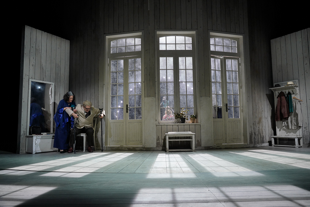 The Stagecraft of Oleg&nbsp;Golovko